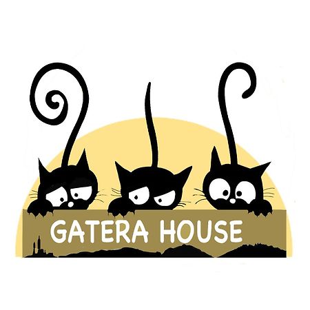 Albergue Gatera House Серседилья Экстерьер фото